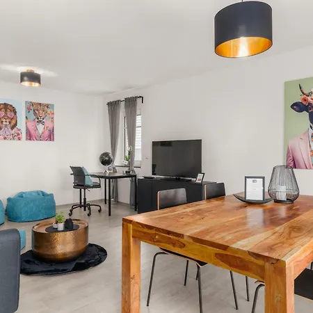 Staycozy Bike&Ski Apartments, Carport Fuer Fahrrad, Motorrad, Ski, Barrierefrei, Erdgeschoss