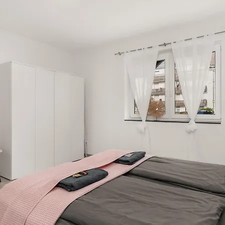 Staycozy Bike&Ski Apartments, Carport Fuer Fahrrad, Motorrad, Ski, Barrierefrei, Erdgeschoss