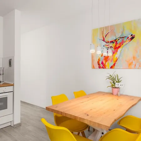 Staycozy Bike&Ski Apartments, Carport Fuer Fahrrad, Motorrad, Ski, Barrierefrei, Erdgeschoss *